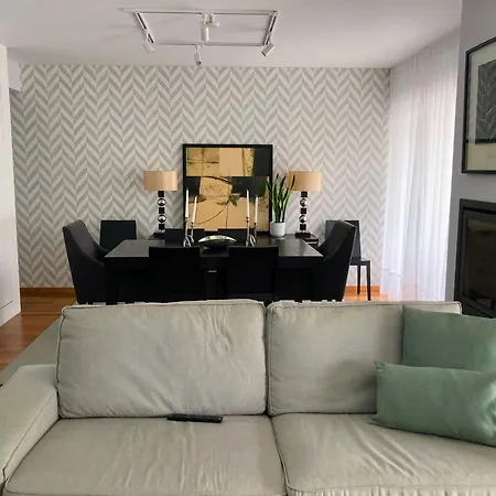 Villa Oliveira House