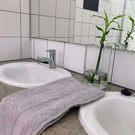 Oliveira House Villa *