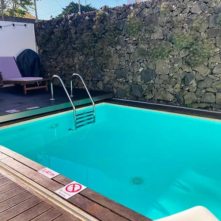 Villa Oliveira House *