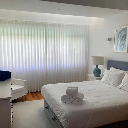 Villa Oliveira House *