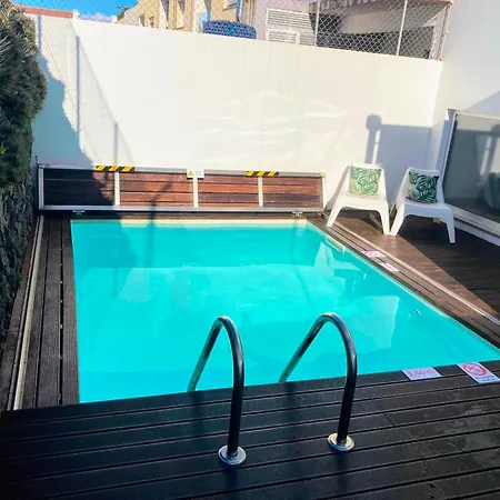 Oliveira House Villa