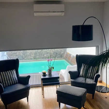 Villa Oliveira House