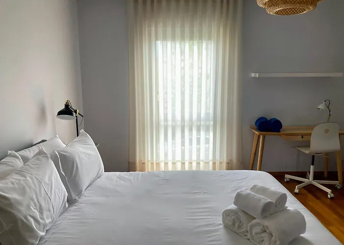 Oliveira House Villa *