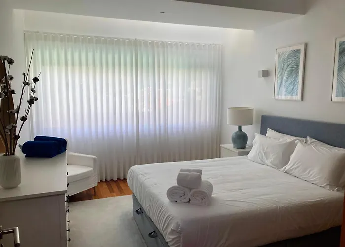 Villa Oliveira House *