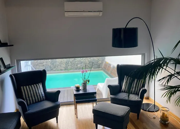 Villa Oliveira House