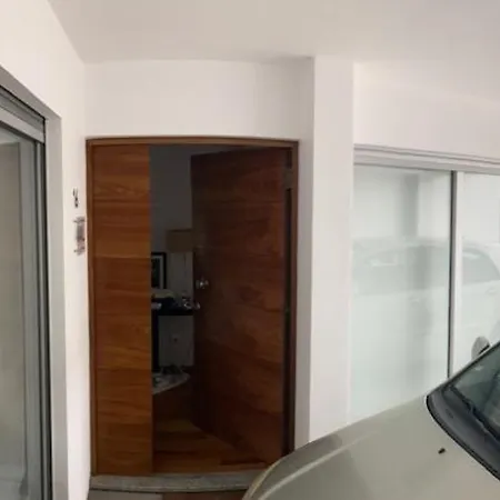 Oliveira House