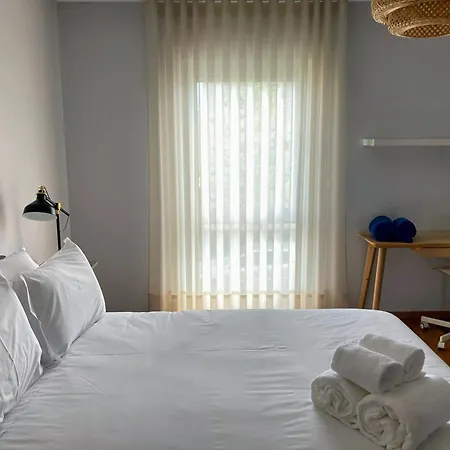 Oliveira House Villa *