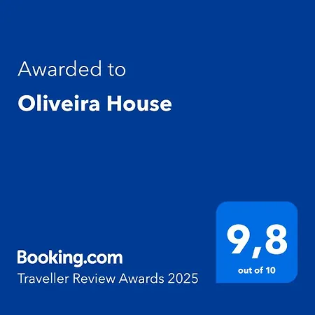 Oliveira House Villa